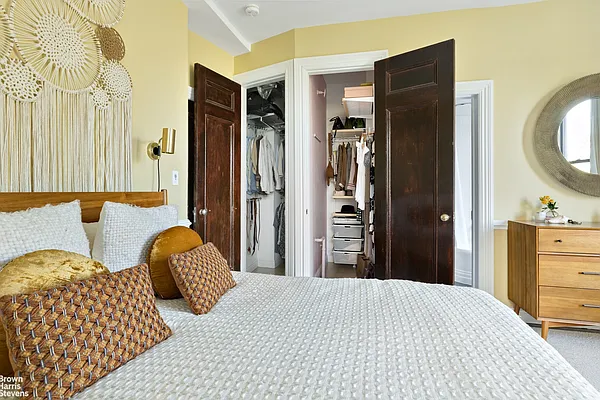 Rented by Brown Harris Stevens | media 9