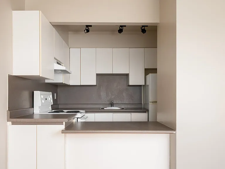 1970 W 41st Ave #311 — Photo 5