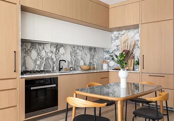 5th image of 517 W 29th St APT 2A