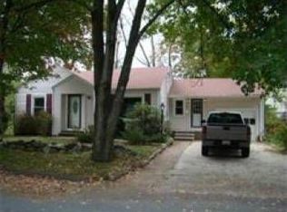 33 Eaton St, Lawrence, MA 01843