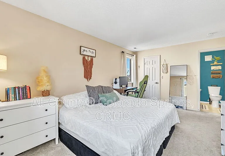 916 Tenderfoot Hill Rd #203 — Photo 13