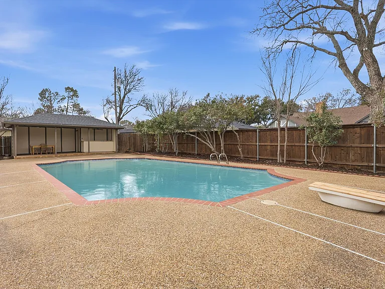 3716 Sweetbriar Ln — Photo 41