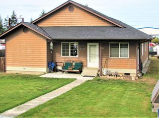 929 W 17th St, Port Angeles, WA
