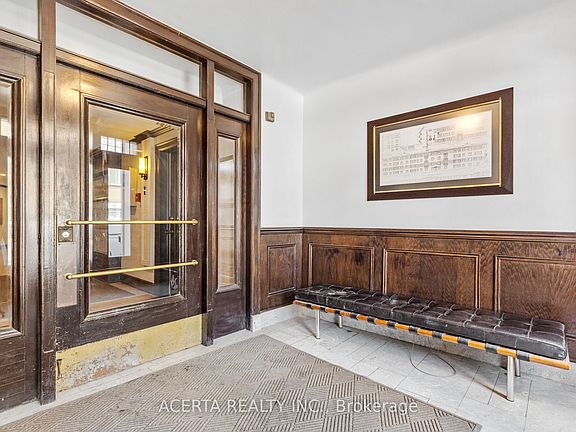 2nd image of 612 Bank St #26
