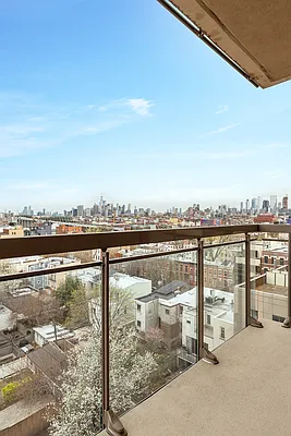 Sold by Compass | media 10