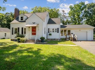 60 Doane St, Manchester, CT 06042