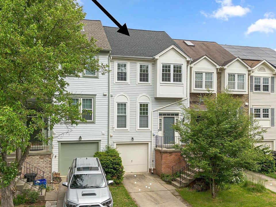 1st image of 8723 Delcris Dr