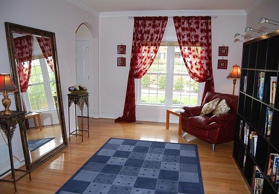 4th image of 5425 Stanwood Way