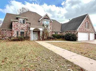 1309 Meadowbrook Dr, Ponca City, OK 74604