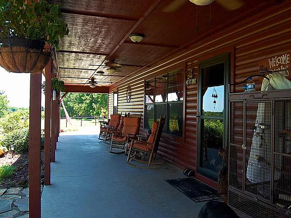 4th image of 747 County Road 3211