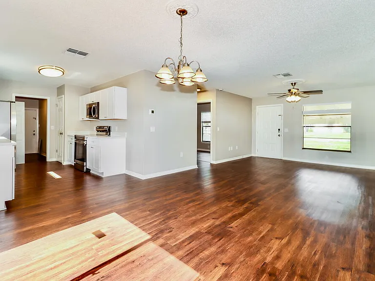 10564 Blythville Rd — Photo 5
