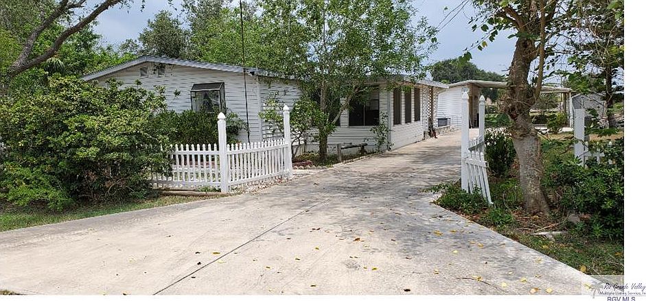 1st image of 5514 Sago Palm Dr