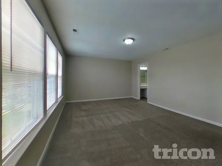 10907 Delphi Dr — Photo 8
