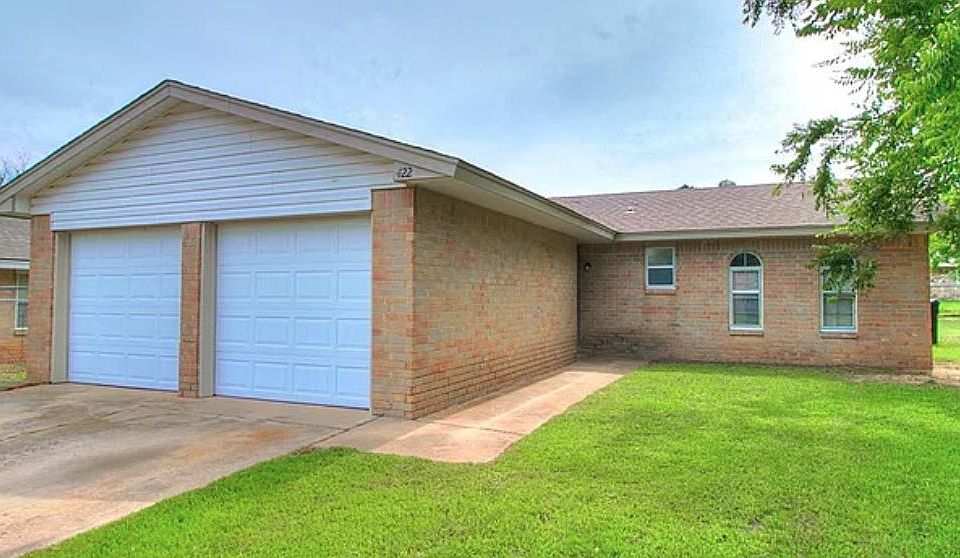 1st image of 422 Jarman Dr