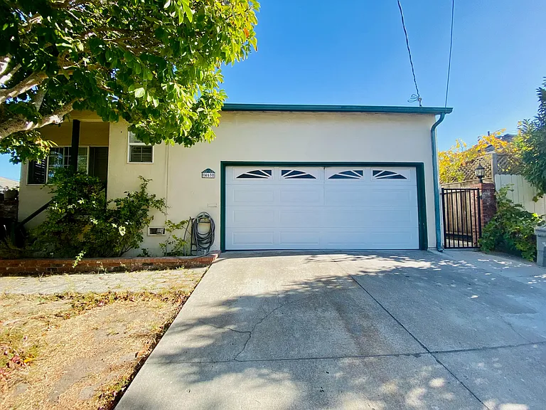463 Helen Dr — Photo 10