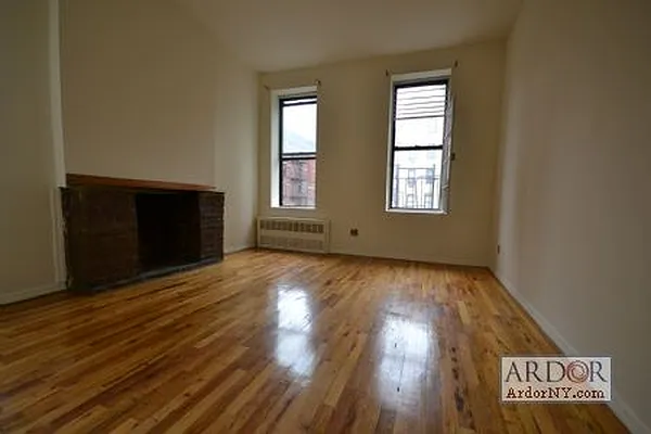 Rented by ArdorNY | media 18