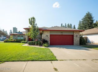 6177 N Galewood Dr, Coeur D Alene, ID 83815