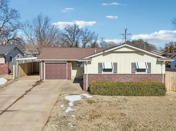 8018 E Clay St, Wichita, KS 67207