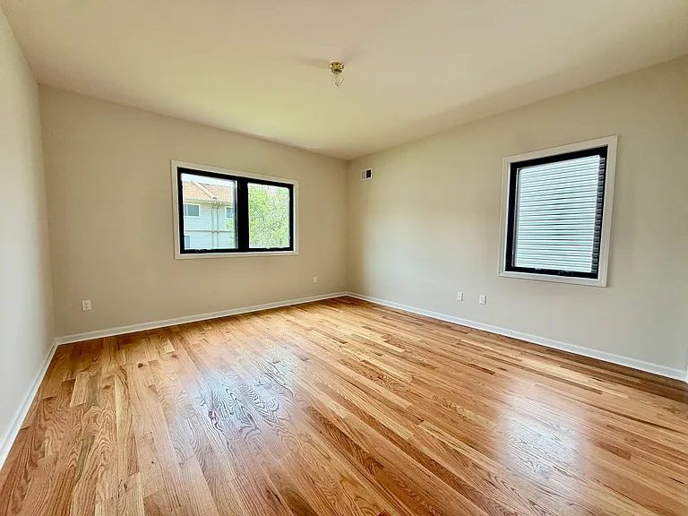 238 Cambridge Ave #2 — Photo 6
