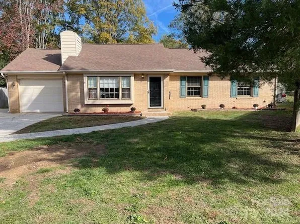 4416 Westcreek Ct, Charlotte, NC 28227