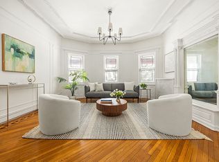 706 E 18th St, Brooklyn, NY 11230