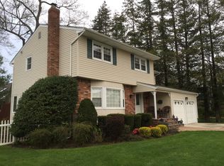 1662 Cornelius Ave, Wantagh, NY 11793