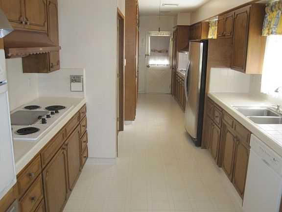 2nd image of 23 E Highland Ave