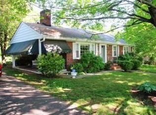 2111 Grandin Rd SW, Roanoke, VA 24015