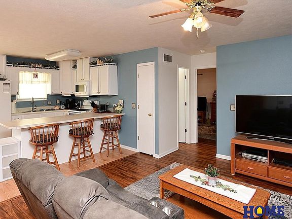 5th image of 3117 N 70th St APT 1