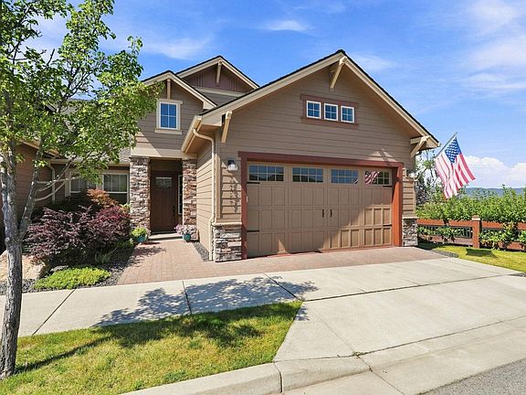 3rd image of 24317 E Pinnacle Ct