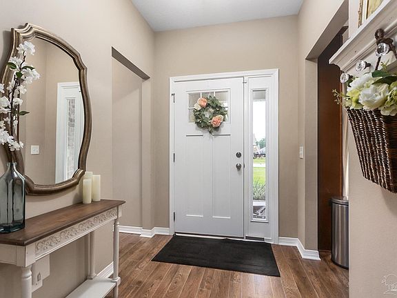 5th image of 5728 Blackhorse Cir