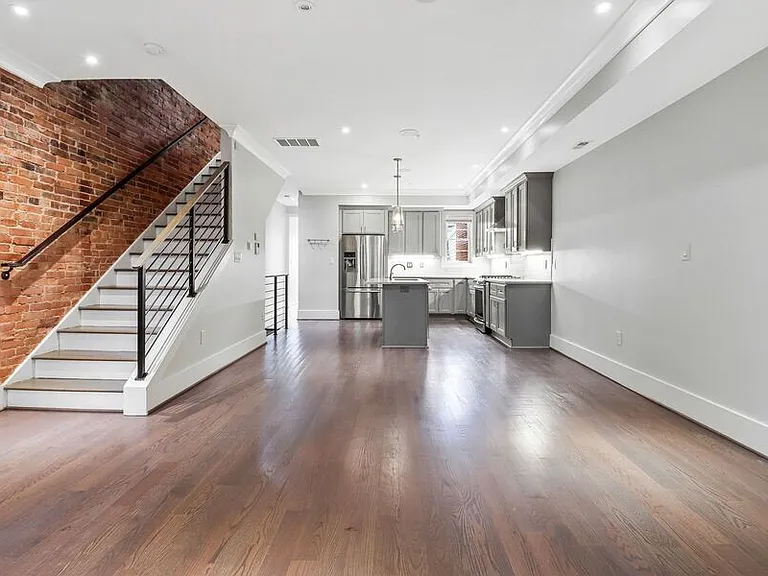 51 Quincy Pl NE #2 — Photo 6