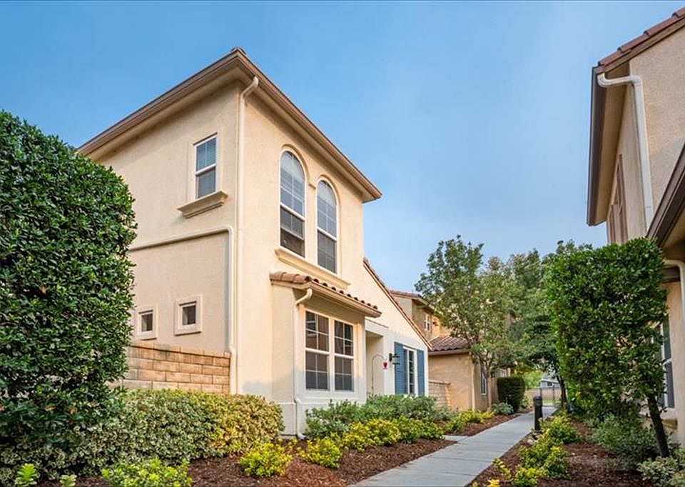 1st image of 31778 Camino Arena