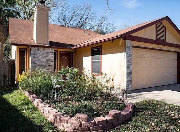 3rd image of 10800 Arikara River Dr