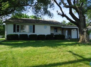 407 E Front St, Roanoke, IL 61561