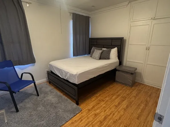 5904 Topeka Dr, Tarzana, CA 91356