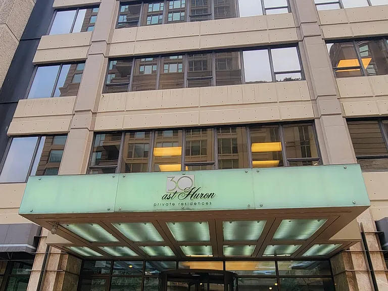 30 E Huron St #1908 — Photo 1