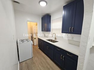 824 Belmont Ave, Long Beach, CA 90804