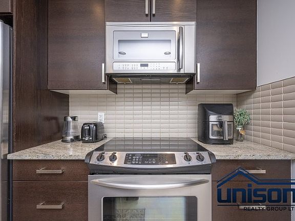 4th image of 1730 5a St NW #105