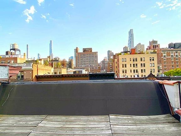 2nd image of 143 W 75th St APT 4A