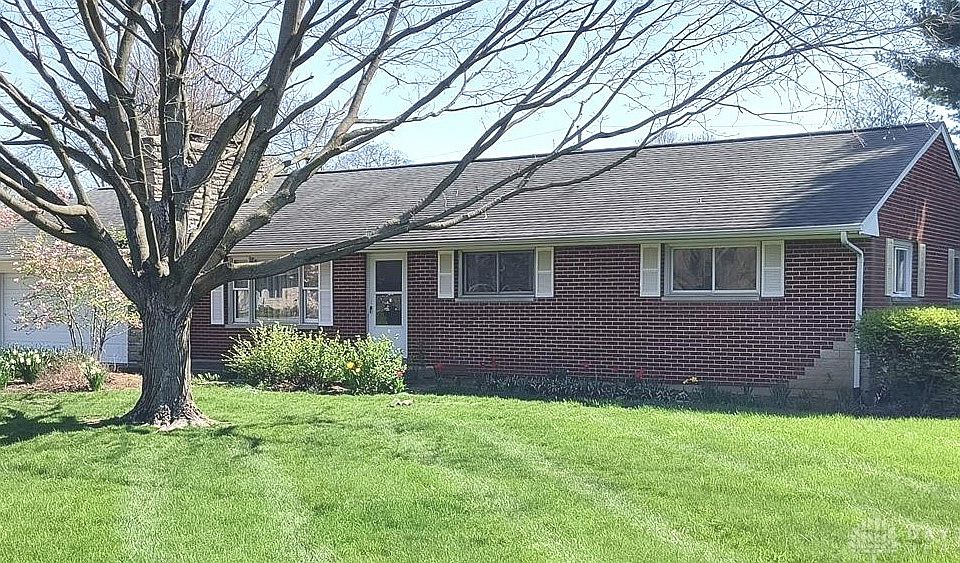 1st image of 388 Grand Vista Dr