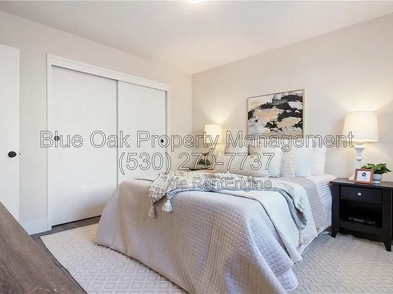 141 W Lassen Ave #4 — Photo 6
