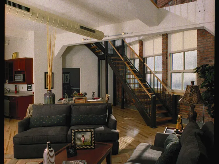 Temple Building — Photo 38