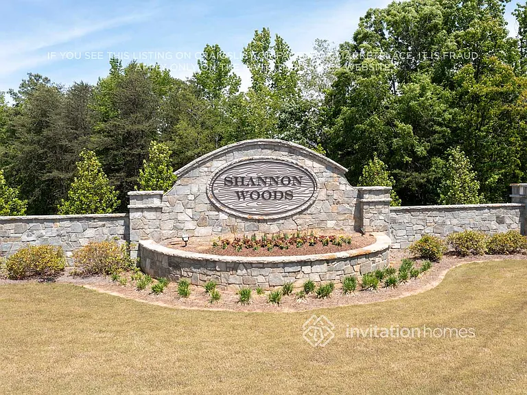 7346 Echoing Hills Ln — Photo 19