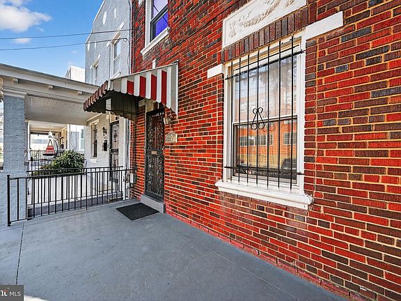 3rd image of 6223 4th St NW