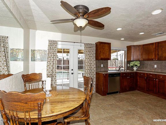 5th image of 8813 W Becker Ln