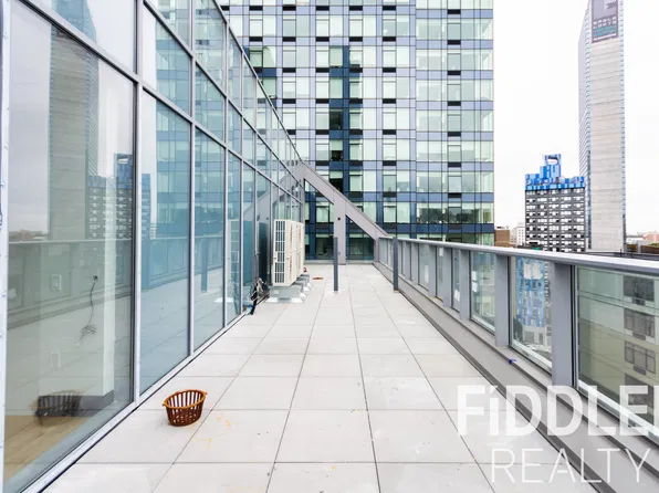 42-22 27th St, Long Island City, NY