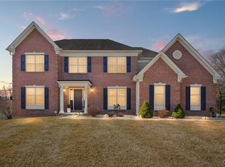 4420 Crosswinds Dr, Easton, PA 18045