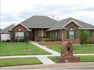 2808 Danielle Ter, Moore, OK 73160