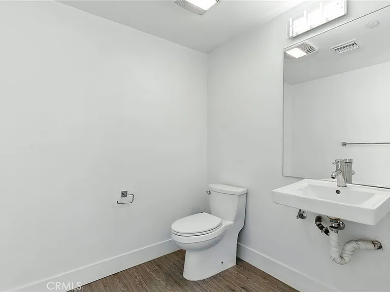 4461 Tujunga Ave #102 — Photo 33